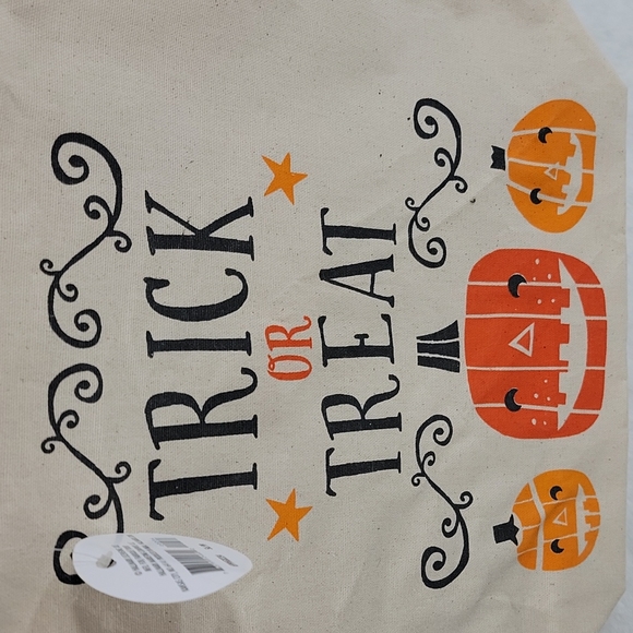 Hallmark Trick or Treat Canvas Bag Tote - Picture 3 of 6